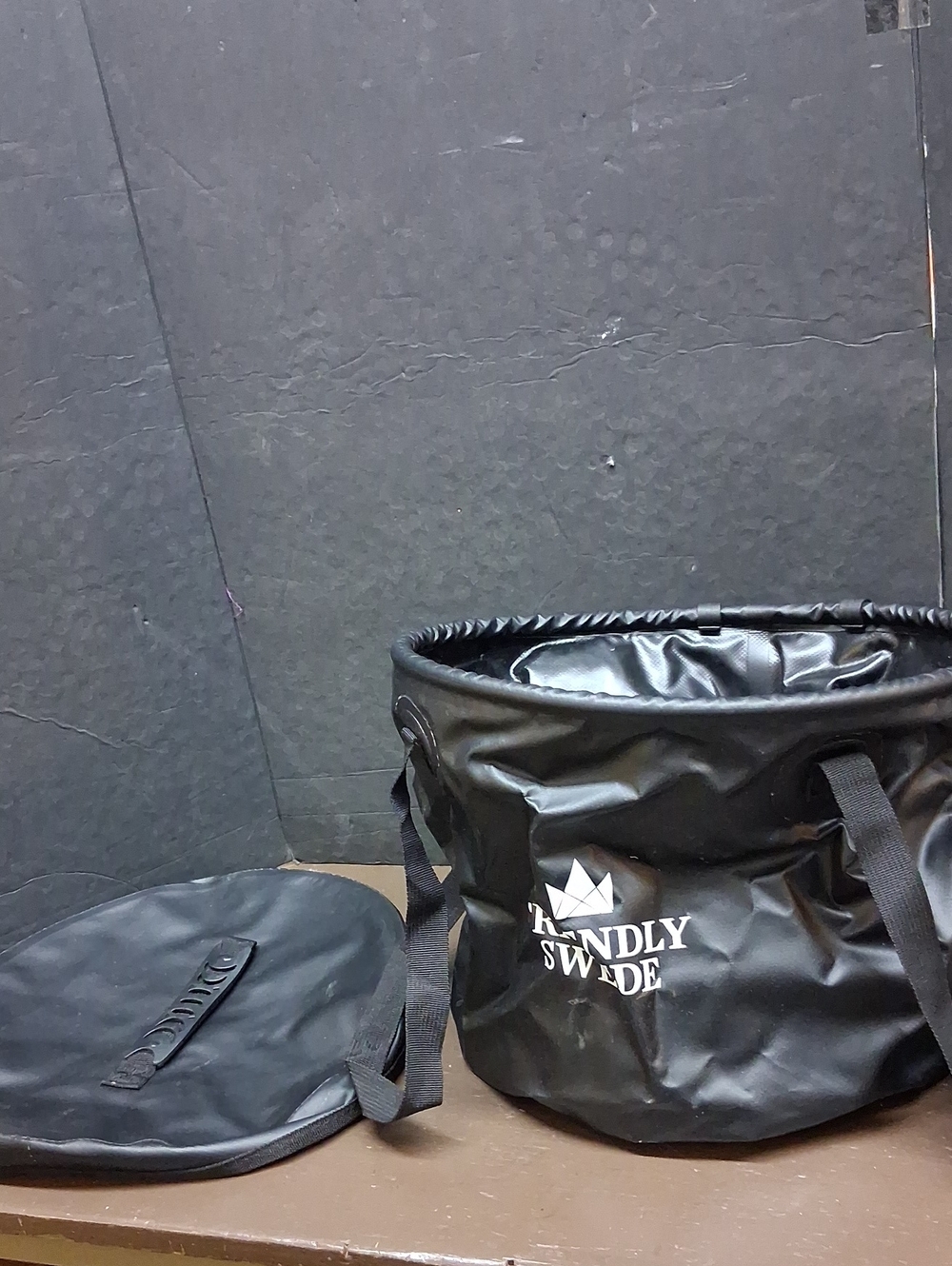 The friendly swede water container